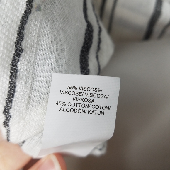 LUCKY BRAND vertical stripe roll sleeve blouse Sm - Picture 5 of 7